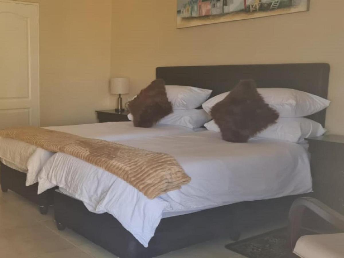 Benoni N12 Hotel Ngoại thất bức ảnh